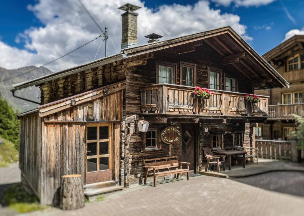 Ferienclub Silbertal - Almhütten Sölden Exterior foto